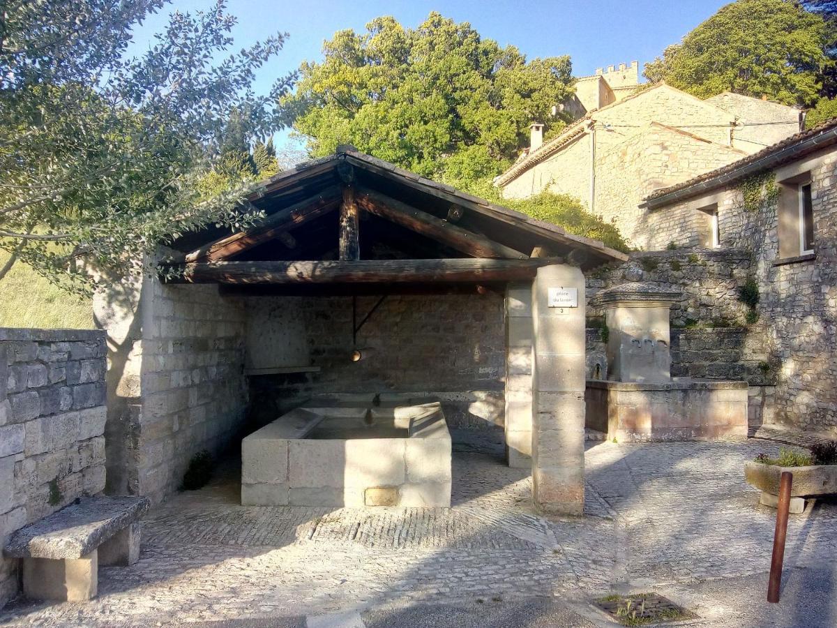 Les Chambres D'Adeline - B&B Murs  ภายนอก รูปภาพ