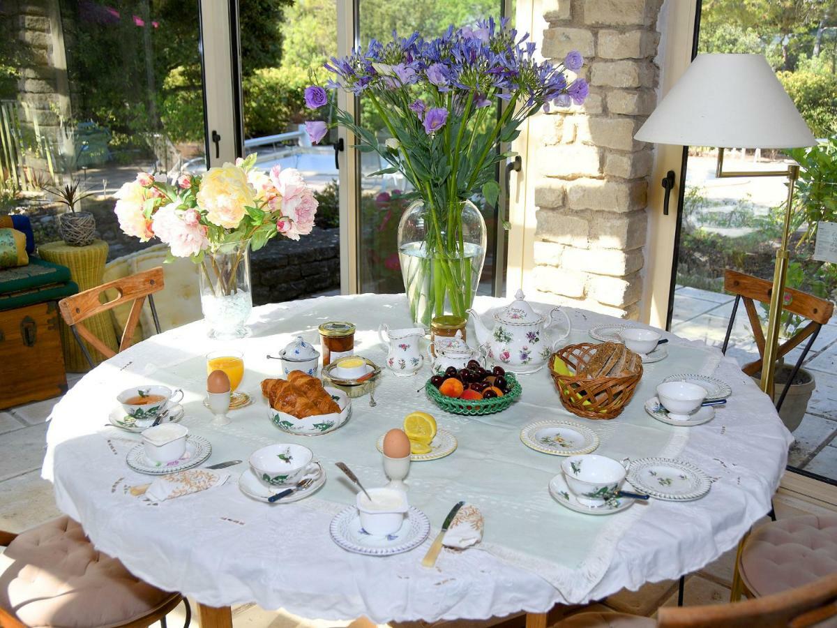 Les Chambres D'Adeline - B&B Murs  ภายนอก รูปภาพ